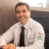Dr. Kauê Gimenes - Ortopedista Especialista em Ombro e Cotovelo