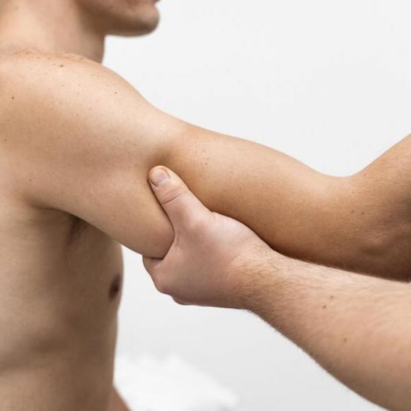 Tendinite e Lesão do Tríceps
